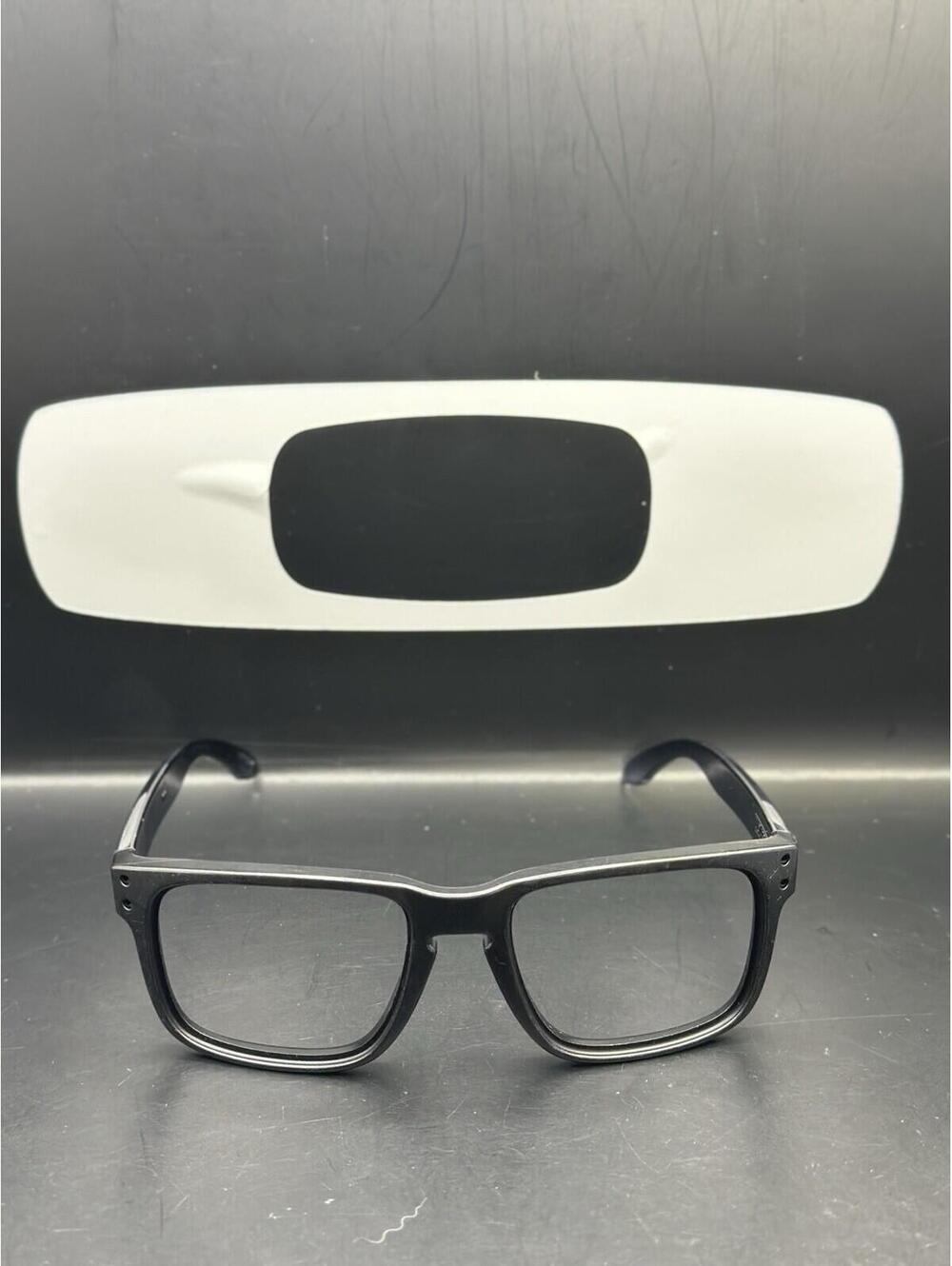 Oakley Holbrook Matte Black/Crystal Blue/Black Frame(No Icons/Rivets)
